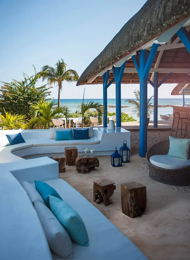 Veranda Pointe aux Biches Footloose Bar Mauritius